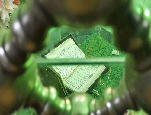 دور از نگاه  مسئولان اوقاف و امور خیریه؛ حمله معتادان به امامزاده&zwnj;ای در تهران