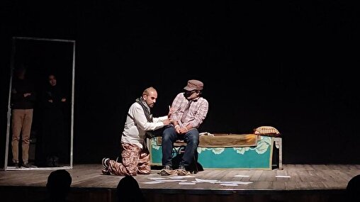 گزارش تابناک از حال ناخوش تئاتر استان البرز/ از کوچ هنرمندان تا محدودیت زیرساختهای حوزه نمایش گزارش تابناک از حال ناخوش تئاتر استان البرز/ از کوچ هنرمندان تا محدودیت زیرساختهای حوزه نمایش