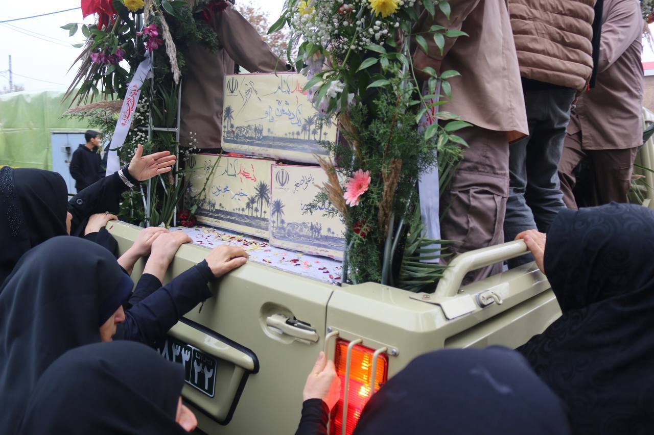 تشییع پیکرهای ۶ شهید گمنام و ۳ مدافع امنیت