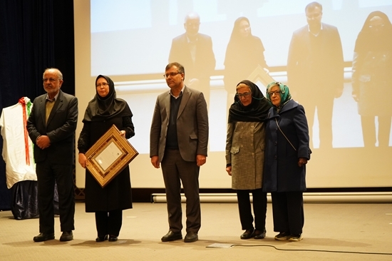 فارس از نخبگان خود حمایت می&zwnj;کند؛ اعطای زمین به ۱۰۰ نخبه