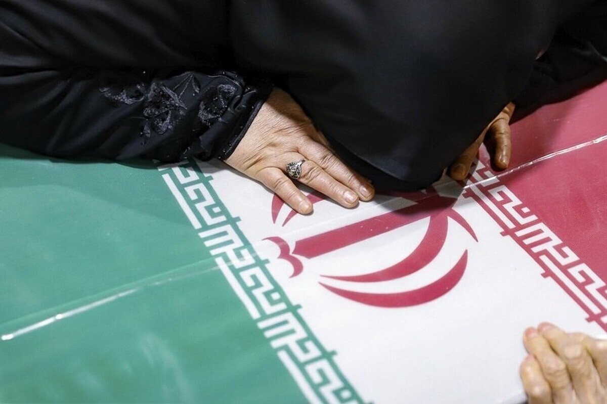 فقدان پدر برای دخترم دردی وصف&zwnj;ناشدنی است/ پای مکتب اسلام و انقلاب خواهیم ایستاد