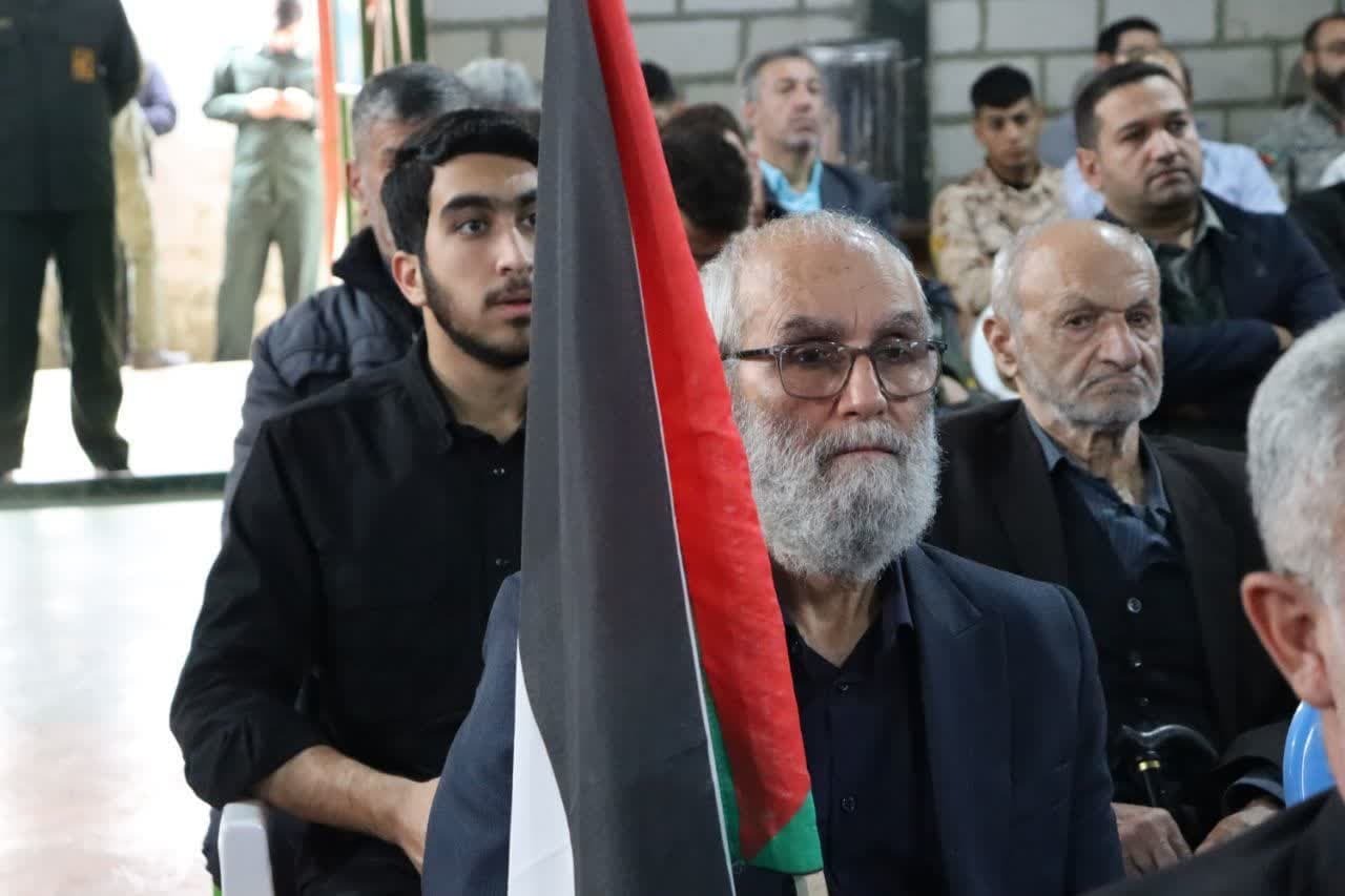 اجتماع باشکوه بسیجیان پیربازار با حضور فرمانده سپاه مرکزی رشت+تصاویر