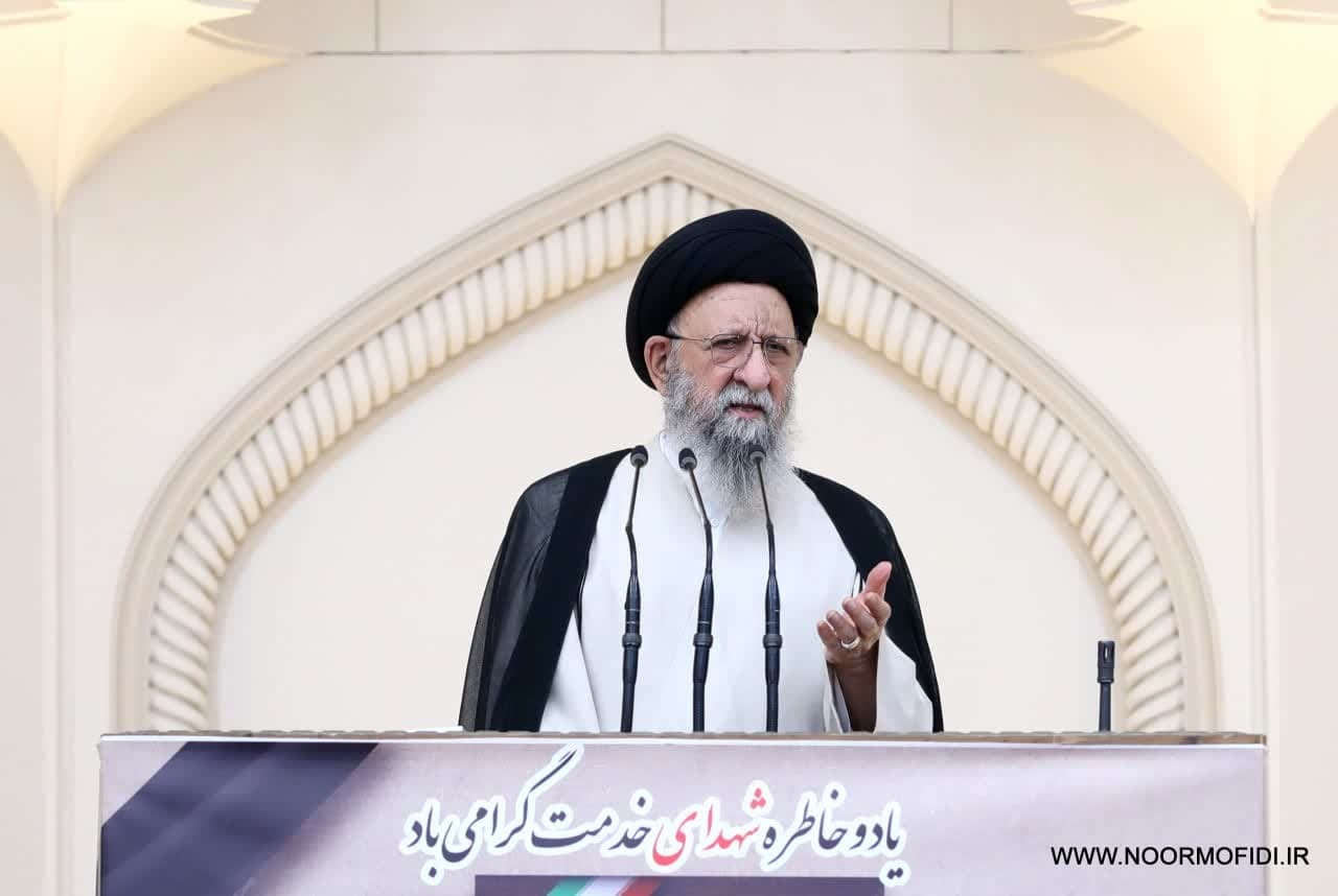 ایران هیچگاه به دنبال جنگ یا تجاوز نبوده است/ پتروشیمی موجب رونق اقتصادی گلستان میشود ایران هیچگاه به دنبال جنگ یا تجاوز نبوده است/ پتروشیمی موجب رونق اقتصادی گلستان میشود