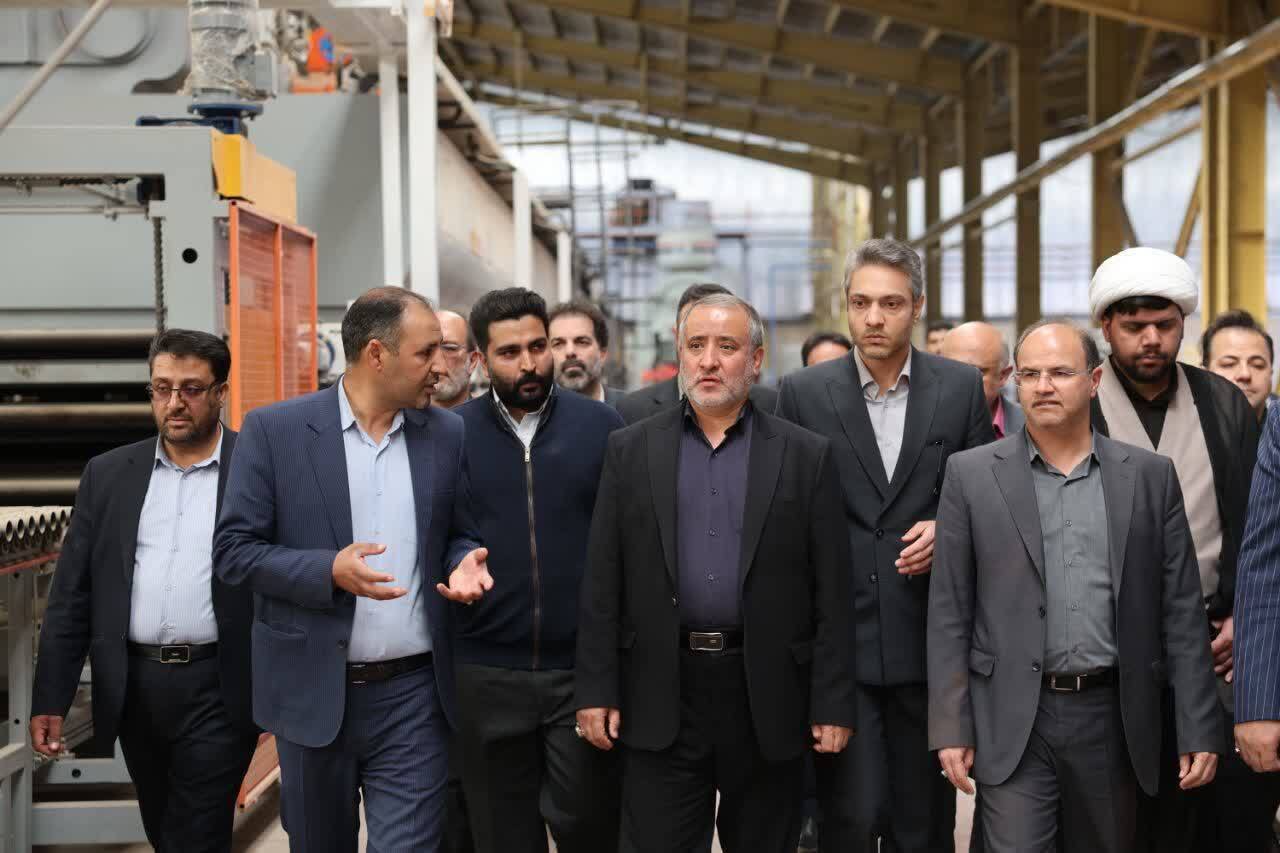 حمایت همهجانبه از سرمایهگذاران و رفع موانع تولید ادامه دارد حمایت همهجانبه از سرمایهگذاران و رفع موانع تولید ادامه دارد