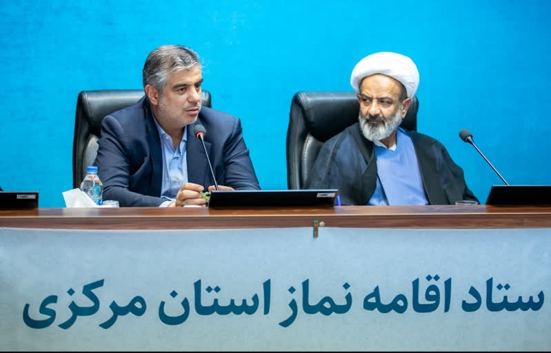 اقامه نماز باید به یک گفتمان دائمی در ادارات تبدیل شود