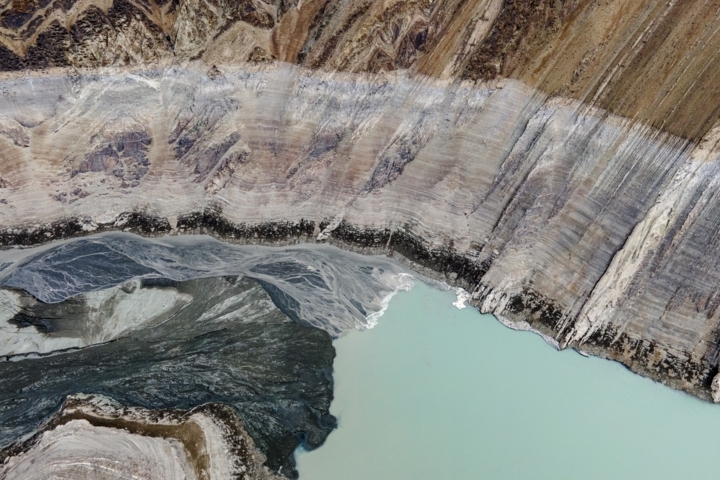 خطر وقوع فاجعه زیست&zwnj;محیطی در استان البرز افزایش یافت/ از فرونشست زمین تا بحران خشک شدن سد و روخانه&zwnj;ها!